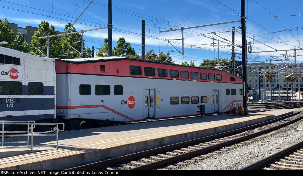 Caltrain 117